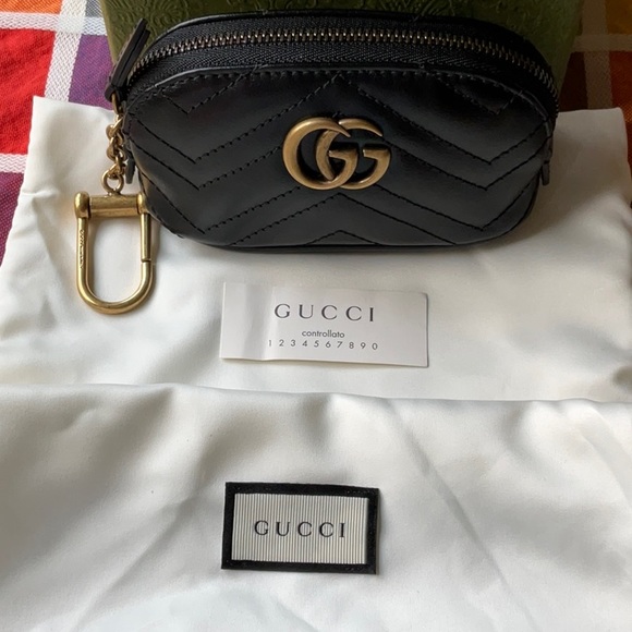 🌹GUCCI GG MARMONT POUCH WITH KEYCHAIN HOOK  🌹NWT 🌹 - Picture 6 of 16
